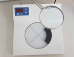 Electrooptical counter for bacterial colonies