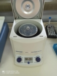 Eppendorf centrifuge 5415 D